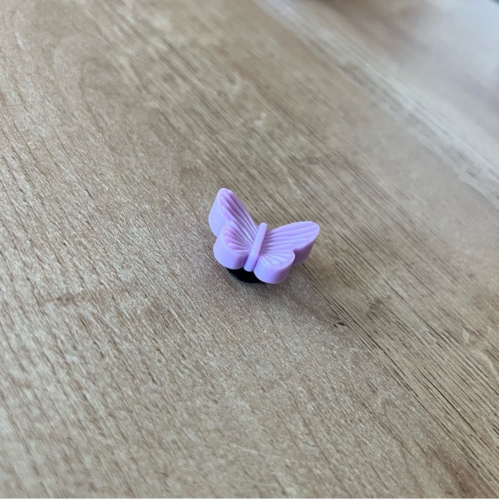 Butterfly Croc Jibbit (never used!)